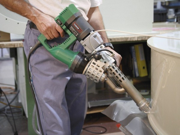 Ручной сварочный экструдер FUSION 3С сварка пластиковых резервуаров Ручной сварочный экструдер FUSION 3С сварка пластиковых резервуаров