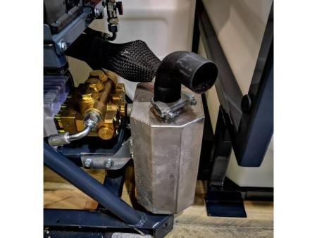 Каналопромывочная машина высокого давления RОМ Compact 140/60, выхлопная система Каналопромывочная машина высокого давления RОМ Compact 140/60, выхлопная система